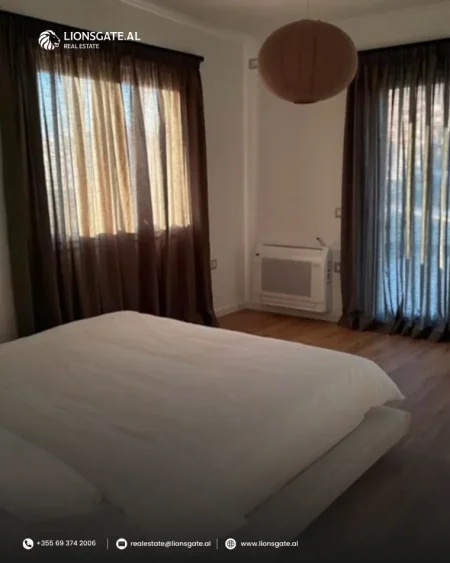 Tirane, jepet me qera apartament+verande | Penthouse 2+1+Ballkon , 230 m² 1.400 € (blloku)