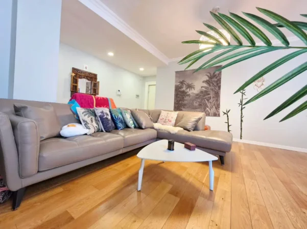 Tirane, shitet apartament 2+1 , 115 m² 409.000 € (bllok)