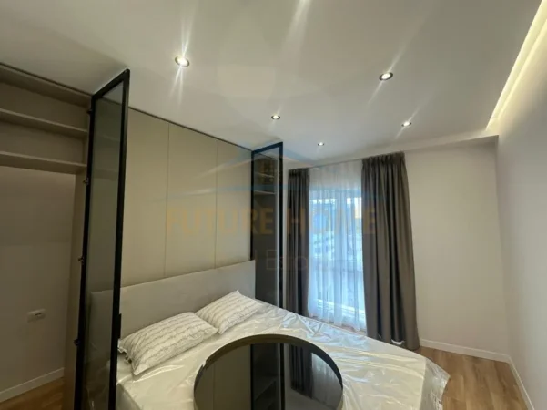 Tirane, jepet me qera apartament 1+1 Kati 7, 67 m² 800 € 