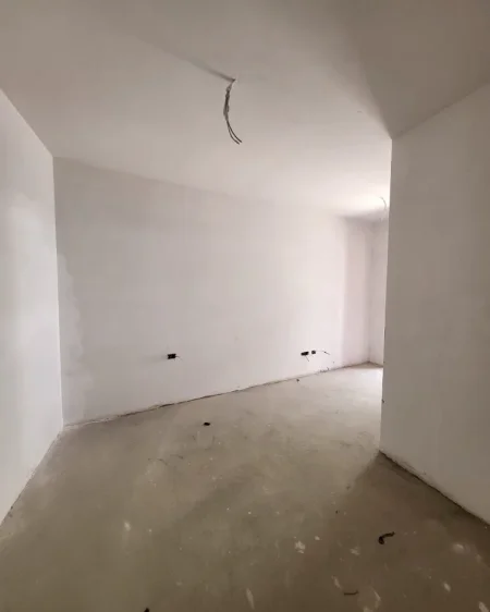 Tirane, shitet apartament 2+1+Aneks+Ballkon Kati 2, 105 m² 115.159 € (Paskuqan)
