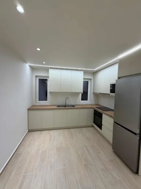 Sarande, shitet apartament 1+1 Kati 2, 58 m² 110.000 € 