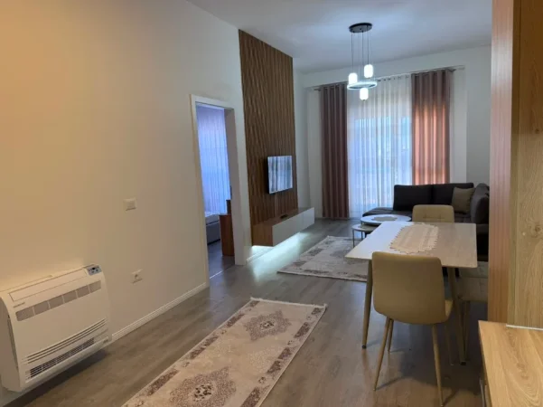 Tirane, jepet me qera apartament 1+1 Kati 8, 70 m² 600 € (Kompleksi Aura , Rruga Dritan Hoxha)
