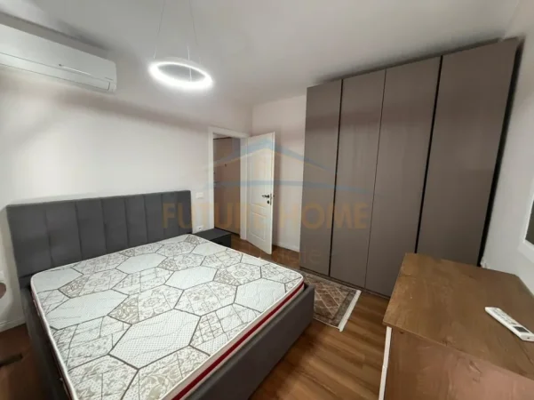 Tirane, jepet me qera apartament 2+1 Kati 2, 67 m² 700 € 
