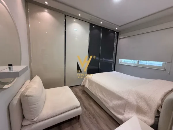 Tirane, jepet me qera apartament 2+1+Ballkon Kati 2, 97 m² 750 € (KOPSHTI BOTANIK)