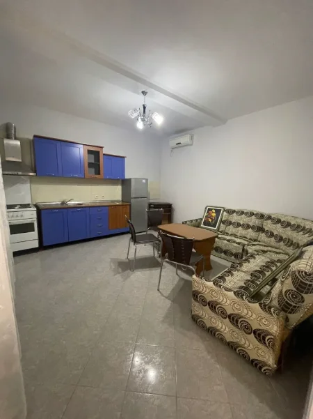 Tirane, jepet me qera apartament 2+1 Kati 2, 90 m² 600 € (MINE PEZA)