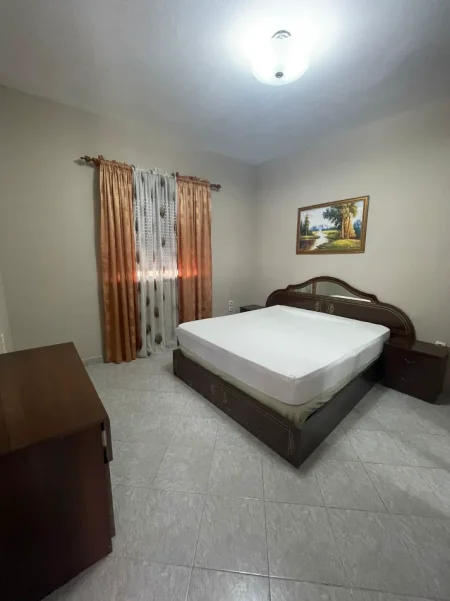Tirane, jepet me qera apartament 2+1 Kati 2, 90 m² 600 € (MINE PEZA)