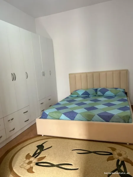 Tirane, jepet me qera Vile Vile 2 Katshe Kati 2, 90 m² 540 € (5 Maji)