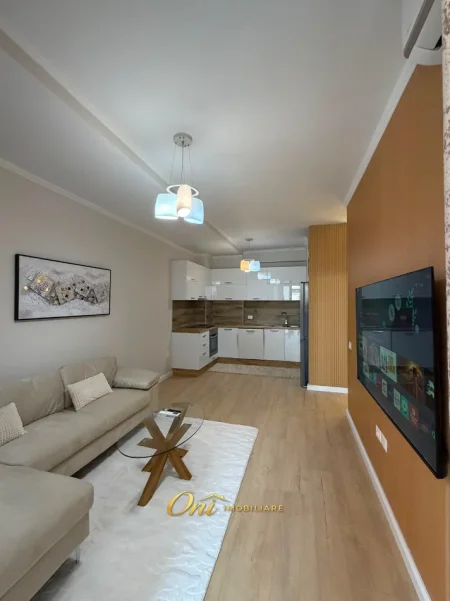 Tirane, shitet apartament 1+1 Kati 2, 58 m² 142.000 € (RRUGA E KAVAJES)