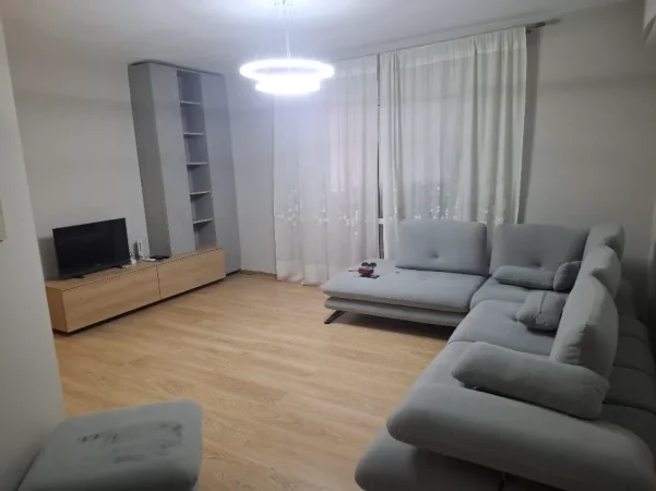 Tirane, jepet me qera apartament 1+1 Kati 4, 551 € (Rruga Preng Bib Doda)