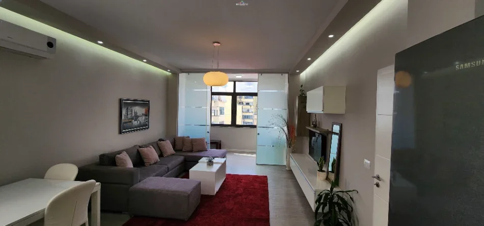 Tirane, jepet me qera apartament 1+1+Ballkon Kati 3, 78 m² 835 € (Myslym Shyri)