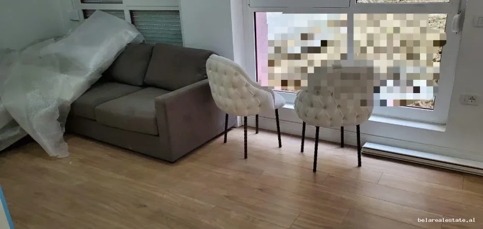 Tirane, jepet me qera apartament 1+1+Ballkon Kati 1, 45 m² 430 € (Ali Demi)