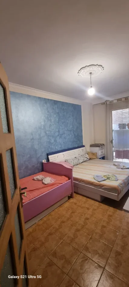 Tirane, jepet me qera apartament 2+1+Ballkon Kati 8, 95 m² 500 € (Astir)