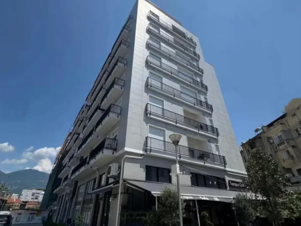 Tirane, shitet apartament 1+1+Ballkon Kati 6, 68 m² 180.000 € (Rezidenca Eshli)