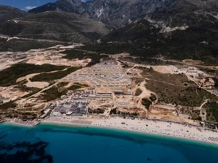 Dhermi - Palase, shitet apartament 1+1+Ballkon Kati 1, 75 m² 320.000 € (San Nicolas, Palasë)