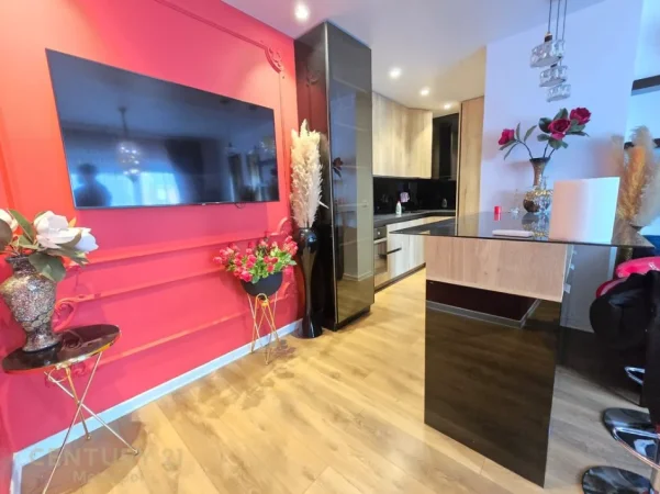 Tirane, jepet me qera apartament 1+1 Kati 6, 75 m² 850 € (rruga e kosovareve)