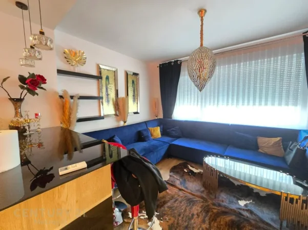 Tirane, jepet me qera apartament 1+1 Kati 6, 75 m² 850 € (rruga e kosovareve)