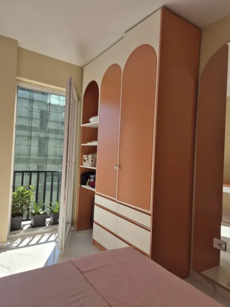 Tirane, jepet me qera apartament 2+1 Kati 5, 85 m² 500 € 