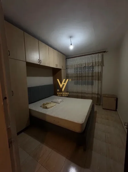 Tirane, jepet me qera apartament 1+1+Ballkon Kati 1, 61 m² 450 € (SHESHI WILLSON)