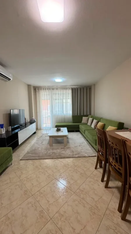 Tirane, jepet me qera apartament 2+1+Ballkon Kati 9, 95 m² 750 € (Frederik Shiroka)