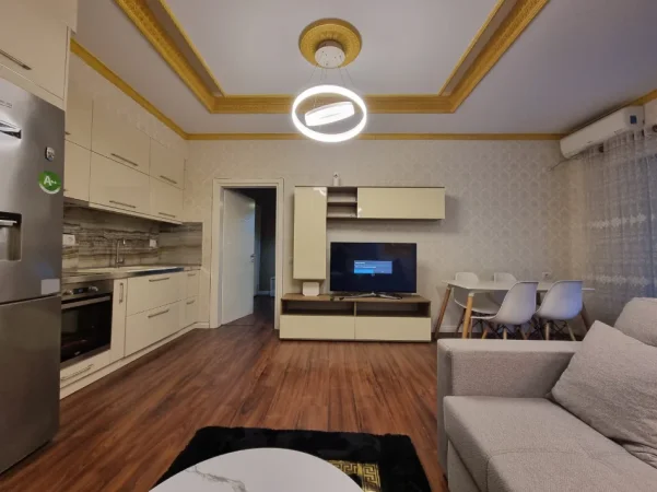 Tirane, jepet me qera apartament 2+1+Aneks+Ballkon Kati 1, 750 € (liqeni i thate , Kopshti Botanik)