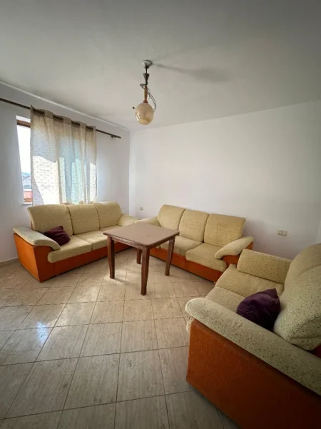 Tirane, shitet apartament 1+1+Ballkon Kati 3, 52 m² 57.000 € (Institut,Rruga “Hasan Vathi”)