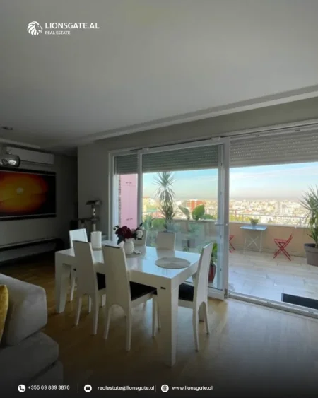 Tirane, shes 3+1+Aneks+Ballkon , 180 m² 360.000 € 