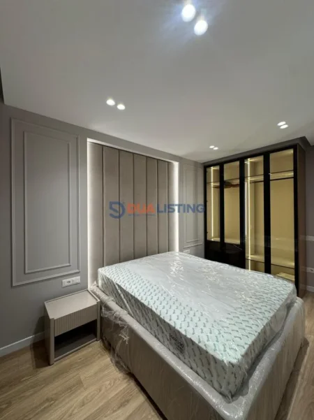 Tirane, jepet me qera apartament 1+1+Ballkon Kati 2, 75 m² 950 € 