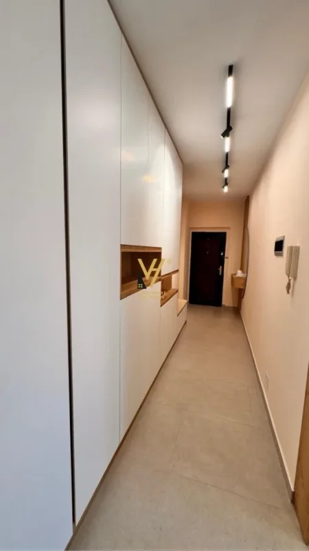 Tirane, jepet me qera apartament 1+1+Ballkon Kati 3, 73 m² 750 € (MYSLYM SHYRI)