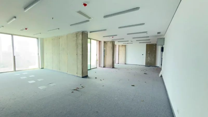 Tirane, jepet me qera aktivitet biznesi Kati 13, 220 m² 5.500 € (piramida)