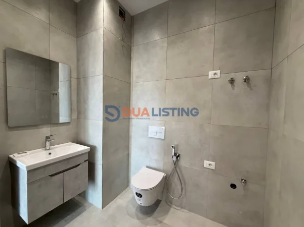 Tirane, shitet apartament 1+1+Ballkon Kati 5, 76 m² 137.000 € (Porta Tirana e Re)