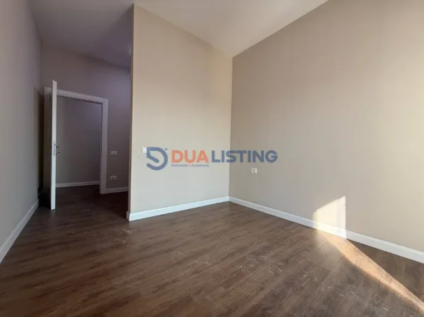 Tirane, shitet apartament 1+1+Ballkon Kati 5, 76 m² 137.000 € (Porta Tirana e Re)