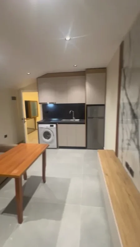 Tirane, jepet me qera apartament 1+1 Kati 2, 50 m² 400 € (Kompleksi Grand Qytet Studenti)