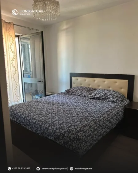 Tirane, jap me qera 2+1+Aneks+Ballkon , 80 m² 550 € 