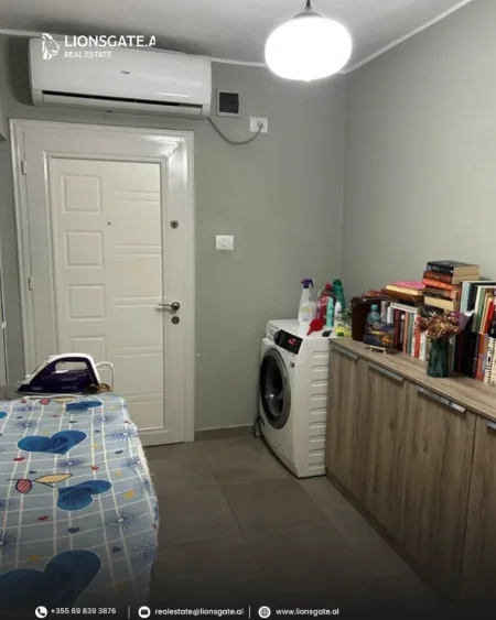 Tirane, jap me qera 2+1+Aneks+Ballkon , 80 m² 550 € 