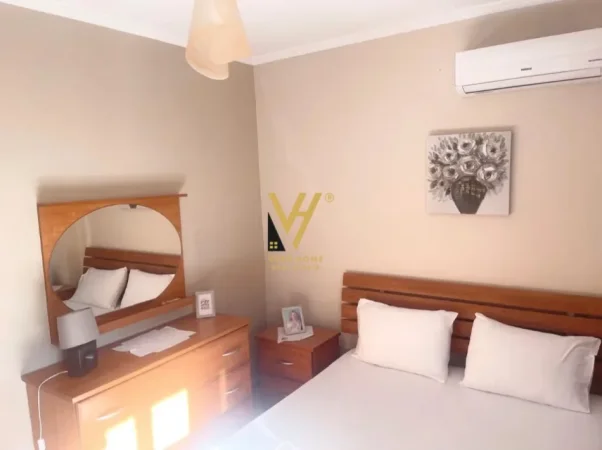 Tirane, jepet me qera apartament 1+1+Ballkon Kati 2, 55 m² 650 € (ISH BLLOK)