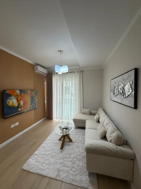 Tirane, shitet apartament 1+1+Aneks Kati 2, 60 m² 142.000 € (pallati me shigjeta)