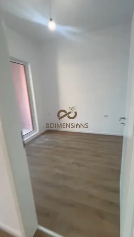 Shitet Apartament 1+1 ne Ali Dem te kompleksi Kadiu (D8141A-130)