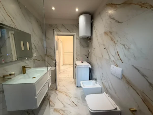Tirane, jap me qera apartament 2+1+Ballkon Kati 2, 95 m² 650 €