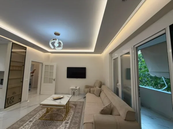 Tirane, jap me qera apartament 2+1+Ballkon Kati 2, 95 m² 650 €