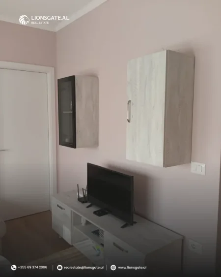 Tirane, jepet me qera apartament 1+1+Ballkon , 63 m² 500 € 