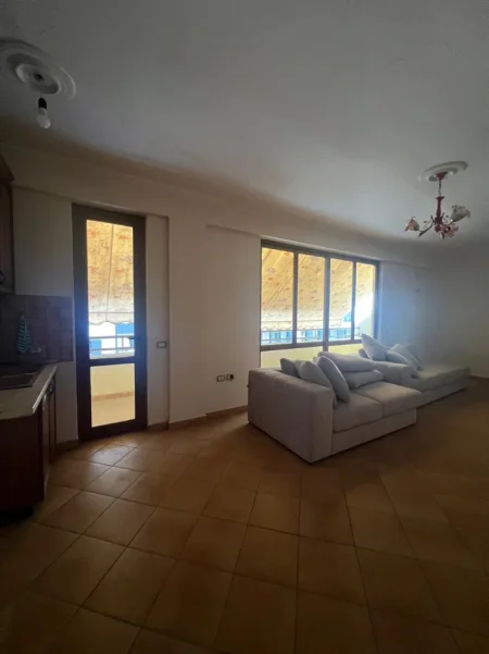 Tirane, shitet apartament 2+1 Kati 7, 120 m² 200.000 € 