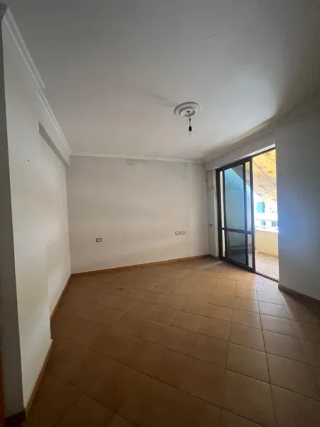 Tirane, shitet apartament 2+1 Kati 7, 120 m² 200.000 € 
