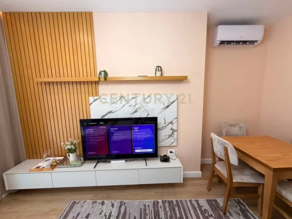 Tirane, jepet me qera apartament 1+1 Kati 6, 60 m² 550 € 