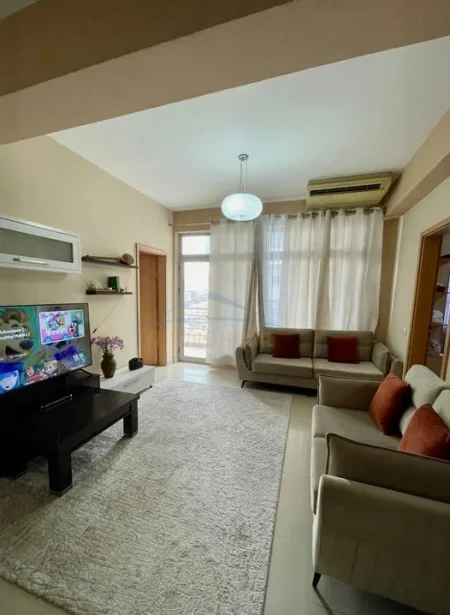 Tirane, jepet me qera apartament 2+1 Kati 6, 88 m² 700 € 