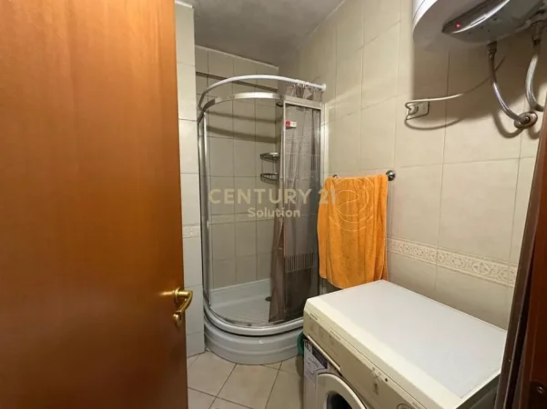 Tirane, jepet me qera apartament 1+1 Kati 6, 82 m² 532 € 