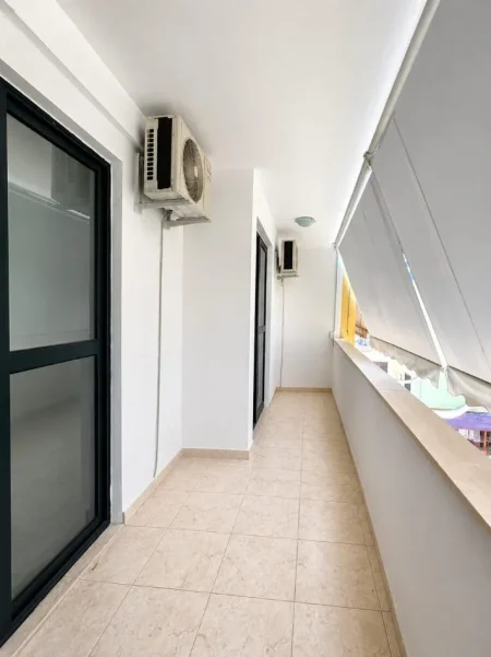 Tirane, shitet apartament 3+1 , 145 m² (Bllok)