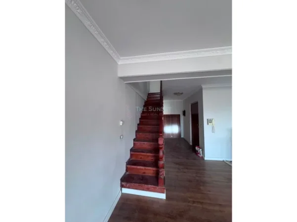 Hapësirë multifunksionale për qira te Ish Blloku, Tiranë Kati 8 (Vaso Pasha)