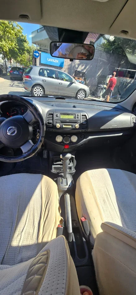 Tirane, shes makine Nissan Micra Benzin, bezhë automatik Kondicioner 150.000 km 2.200 €
