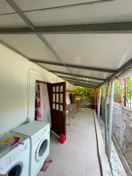 Tirane, jepet me qera apartament 2+1+Aneks+Ballkon Kati 1, 100 m² 400 € (don bosko)