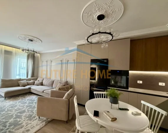 Tirane, jepet me qera apartament 1+1 Kati 5, 68 m² 650 € 